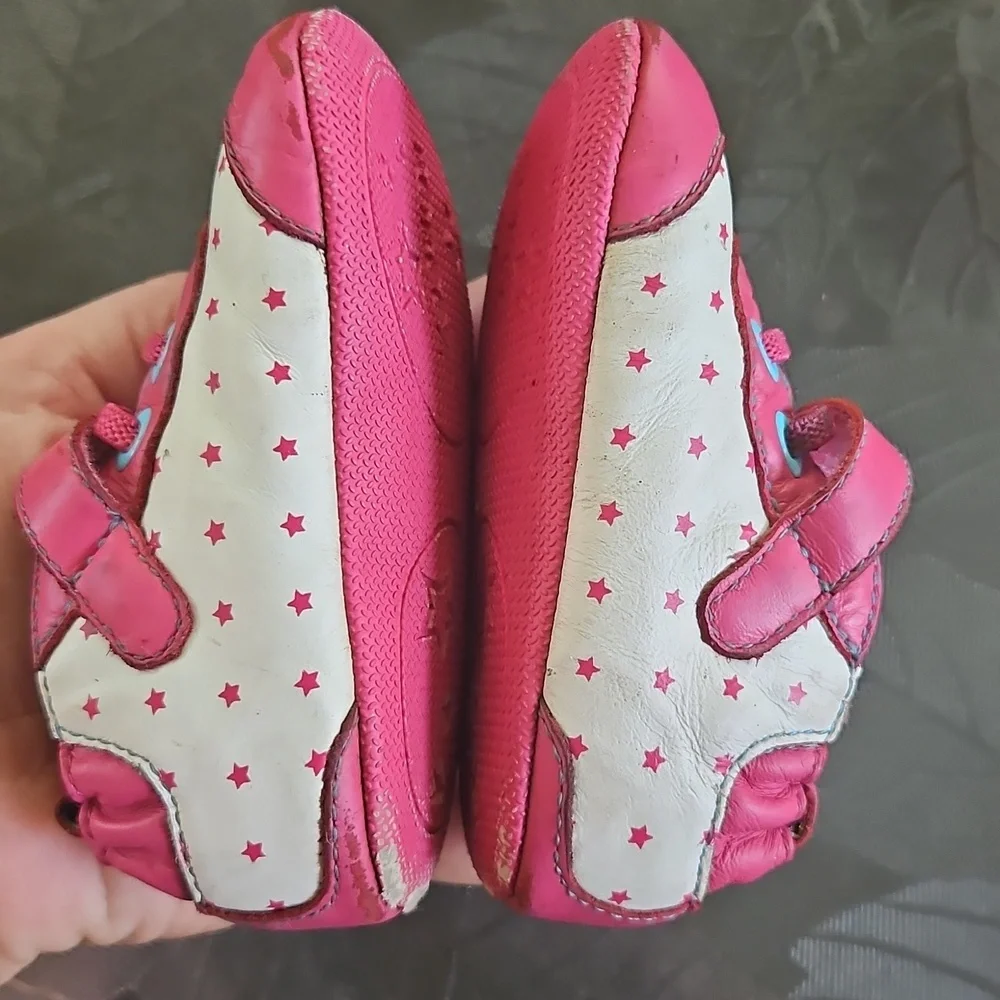 Robeez Pink & White Star Trim Baby Walker Shoes